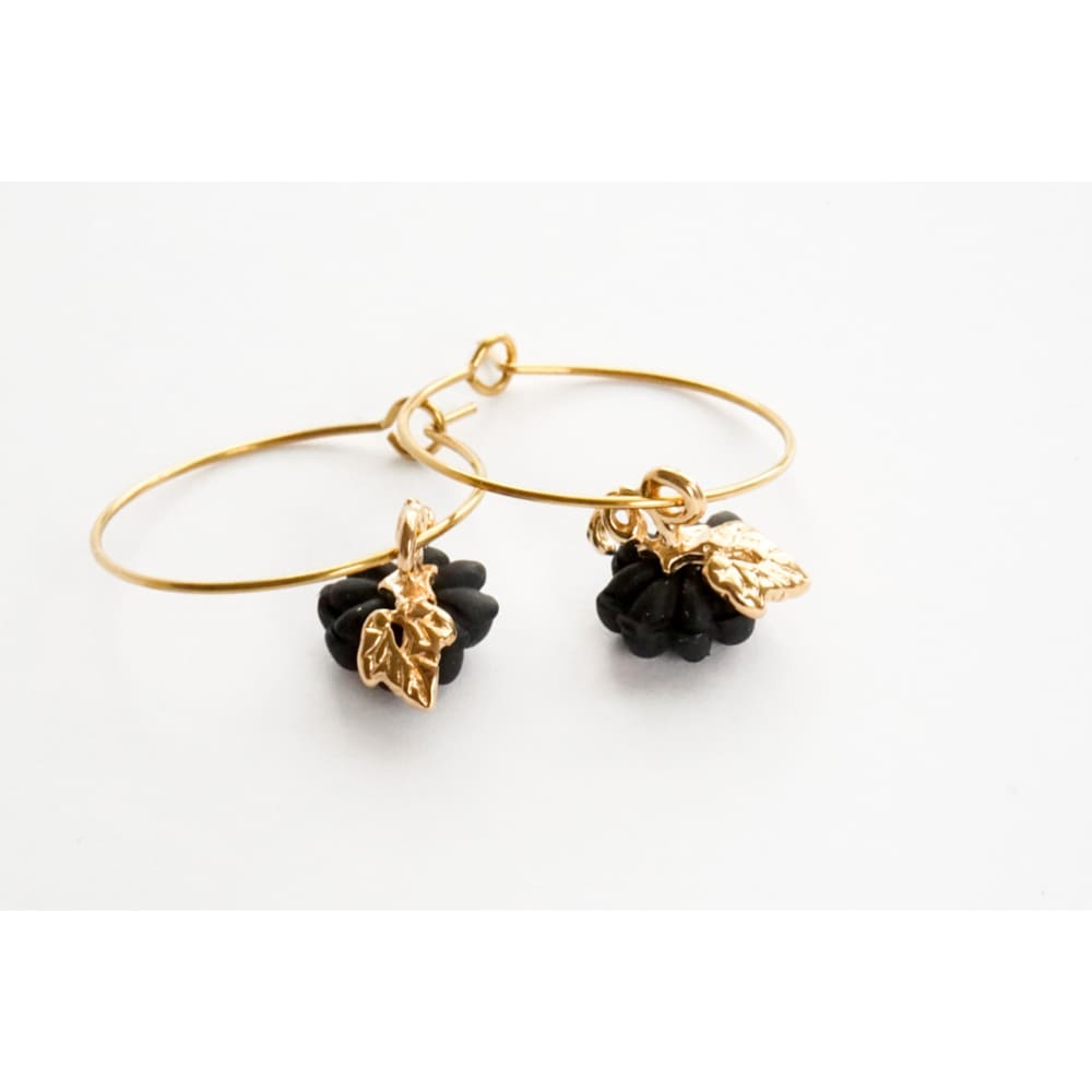 Pumpkin Patch Dangles - Black