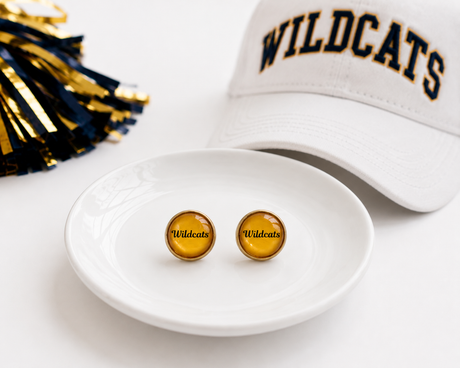 wildcats stud earrings in gold