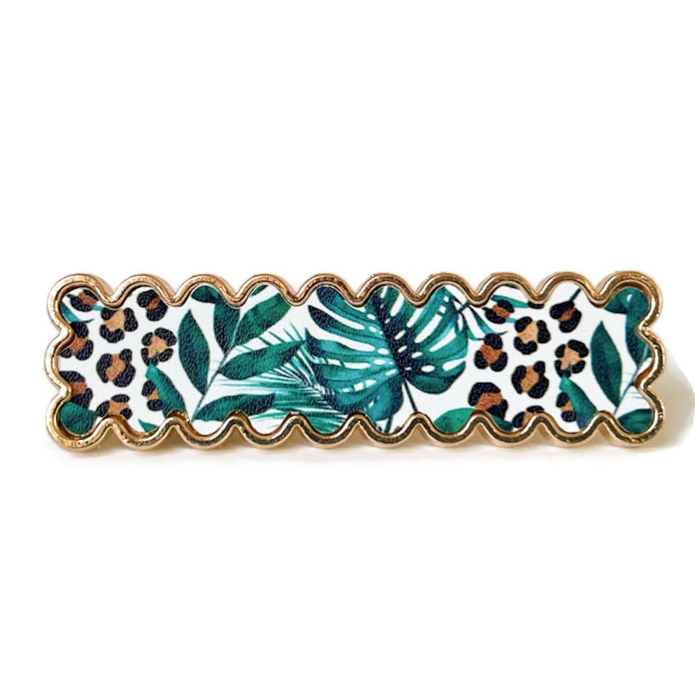Small Scallop Luxe Clip - Tropical Spotted Leather